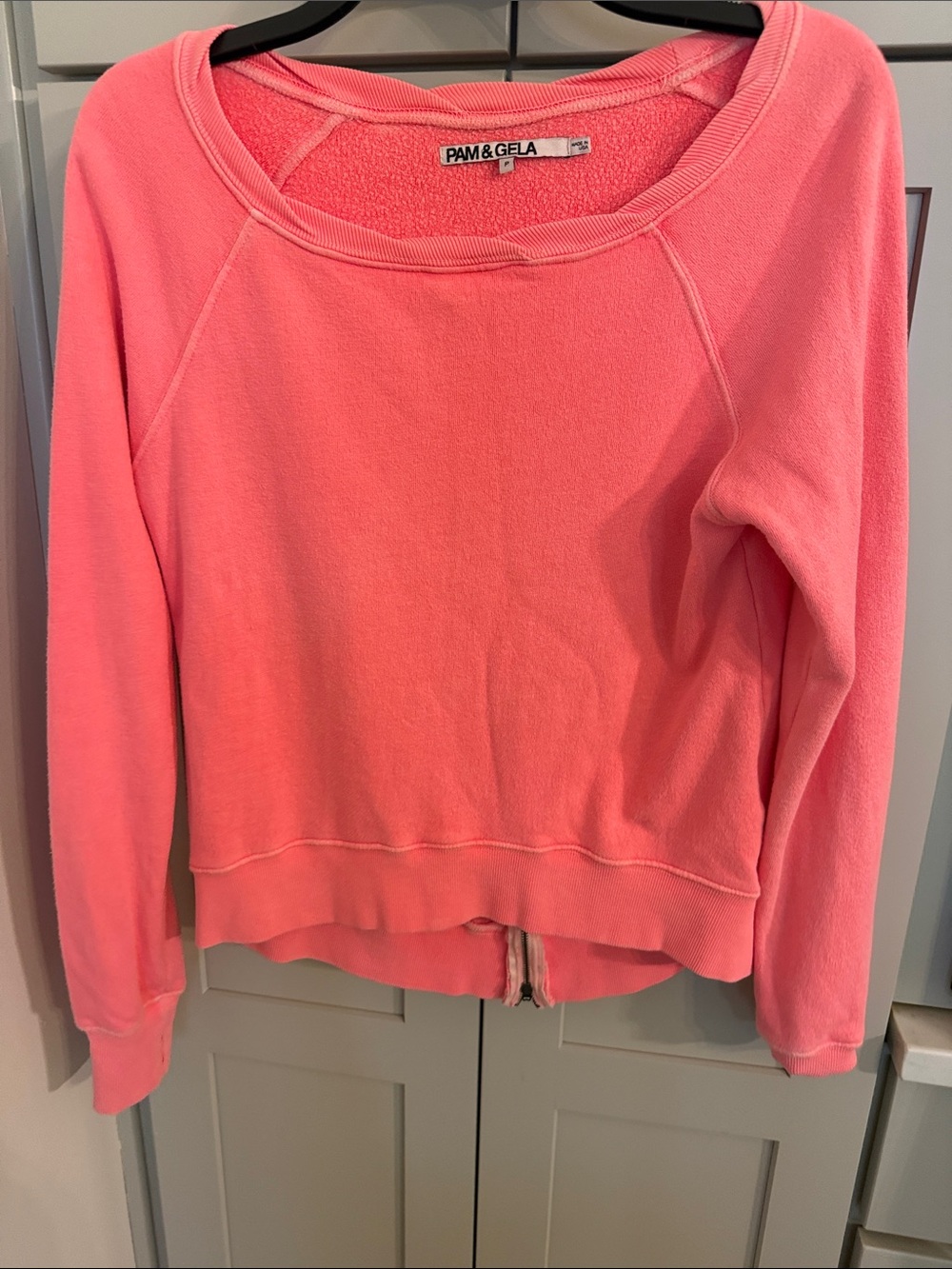 Pam & Gela Women's Pink Cotton Fleece Crewneck Dolphin Zip Sweatshirt Petite